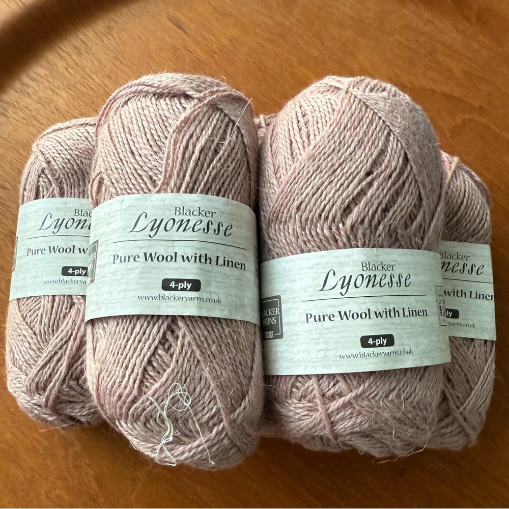 Blacker Yarns Lyonesse Pure Wool with Linen 5 skeins